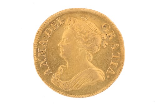Lot 280 - Great Britain - Queen Anne gold guinea, 1714,...