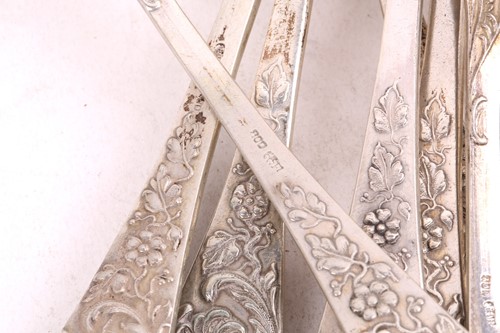 Lot 461 - A loose canteen of German silver flatware,...