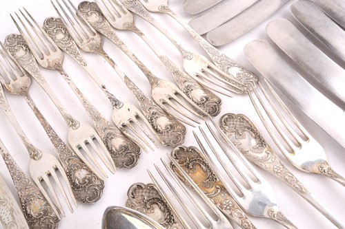 Lot 461 - A loose canteen of German silver flatware,...