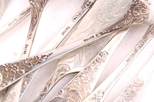 Lot 461 - A loose canteen of German silver flatware,...