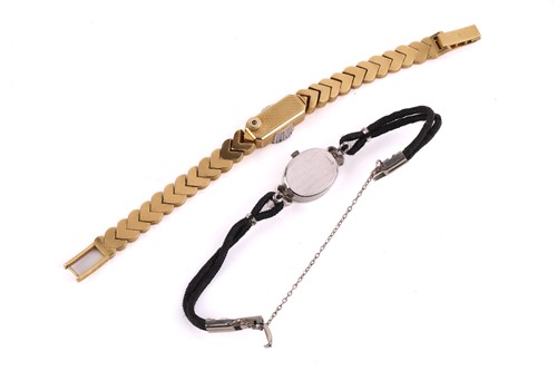 Lot 377 - An Andre Giroud diamond set watch and an 18ct...