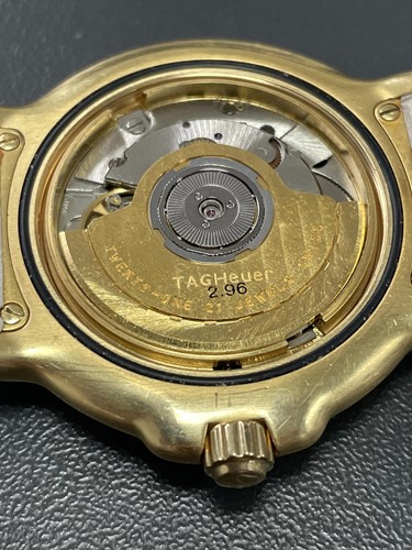 Lot 350 - A Tag Heuer 6000 chronometer wristwatch in...