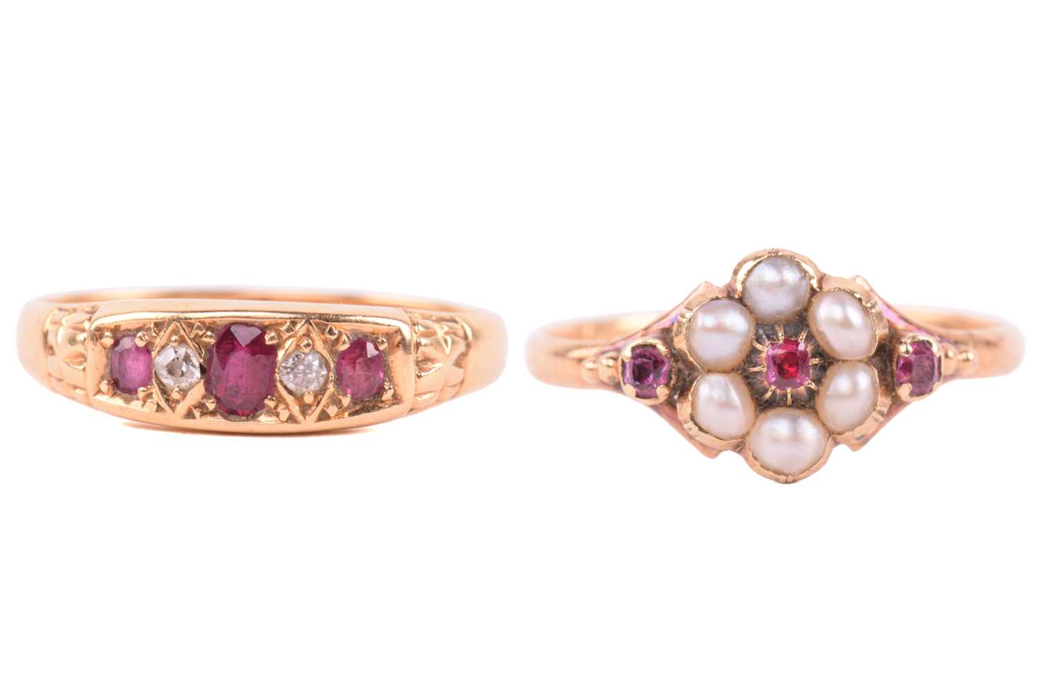 Lot 179 - A Victorian ruby and seed pearl mourning ring,...