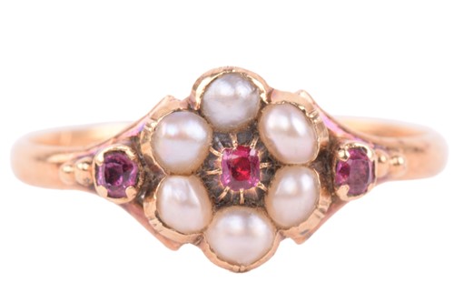Lot 179 - A Victorian ruby and seed pearl mourning ring,...