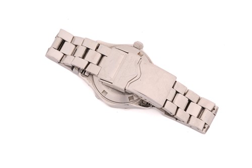 Lot 362 - A Tag Heuer Aquaracer 300m stainless steel...