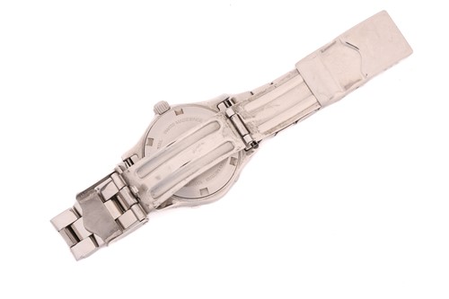 Lot 362 - A Tag Heuer Aquaracer 300m stainless steel...