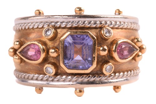 Lot 170 - A gem-set tapered templar ring in 18ct gold,...