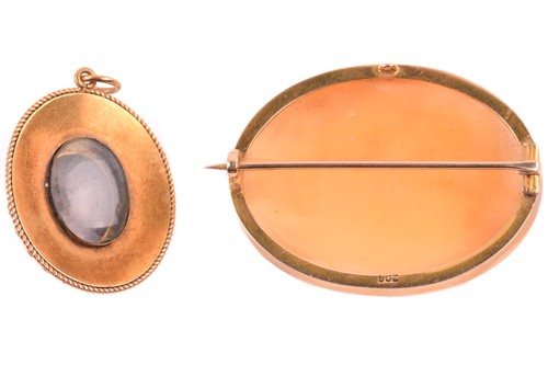 Lot 174 - Two 9ct yellow gold hinged bangles and other...