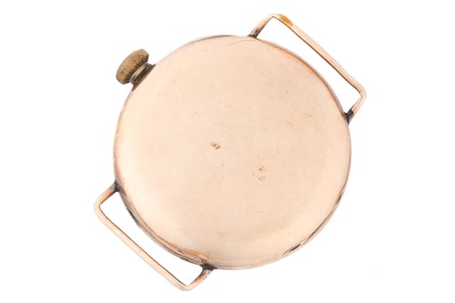 Lot 413 - A Waltham trench watch in 9ct gold, featuring...
