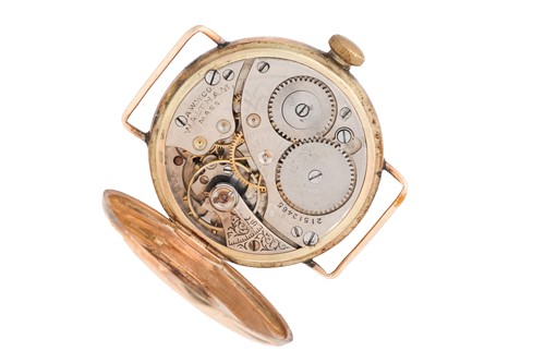 Lot 413 - A Waltham trench watch in 9ct gold, featuring...