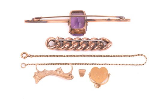 Lot 263 - An amethyst bar brooch stamped 9ct to the...