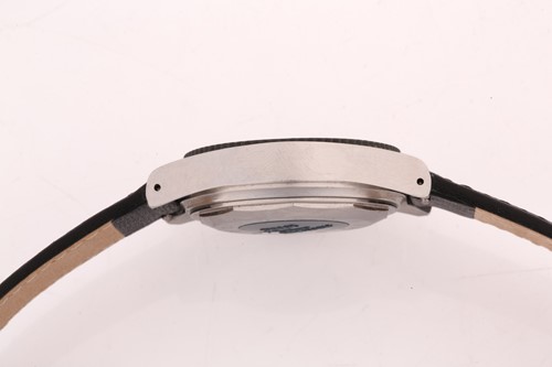 Lot 439 - A Tissot Electronic PR-516 diving watch,...