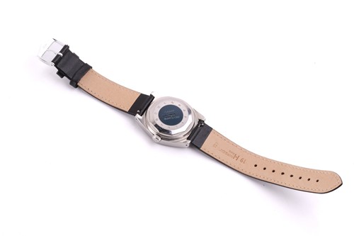 Lot 439 - A Tissot Electronic PR-516 diving watch,...