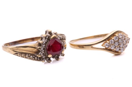 Lot 118 - A heart shape synthetic ruby ring with...