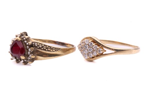 Lot 118 - A heart shape synthetic ruby ring with...