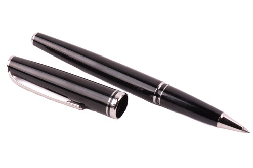 Lot 392 - Montblanc - a 'Generation' rollerball pen and...