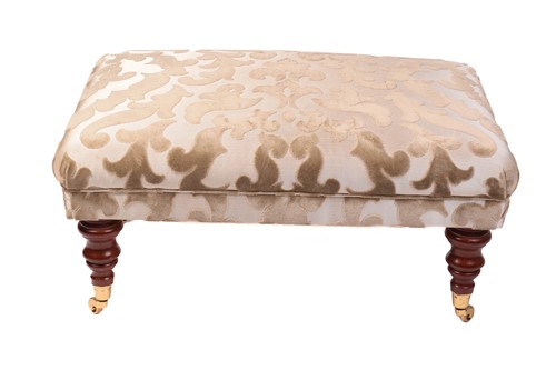 Lot 142 - A Regency style settee, 20th century, well...