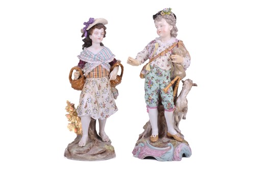 Lot 187 - A late 19th-century Rudolstadt porcelain...