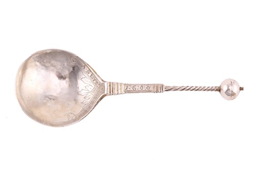 Lot 540 - An early Norwegian silver spoon dated 1600 by...