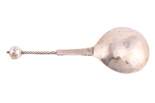 Lot 540 - An early Norwegian silver spoon dated 1600 by...