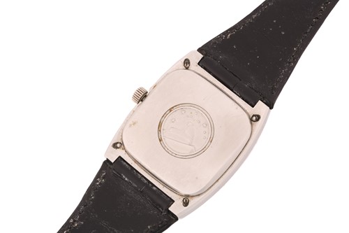 Lot 442 - An Omega Constellation automatic stainless...