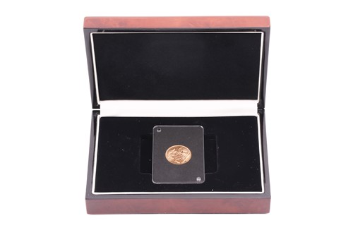 Lot 347 - A 1914 gold Sovereign in a presentation case