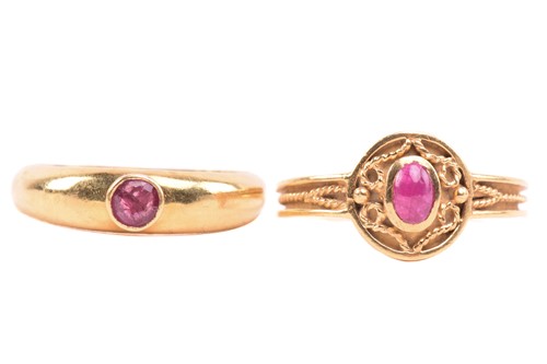 Lot 180 - A ruby ring, set with an oval cabochon ruby to...