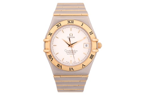 Lot 431 - Omega. An Omega Constellation mixed metal,...