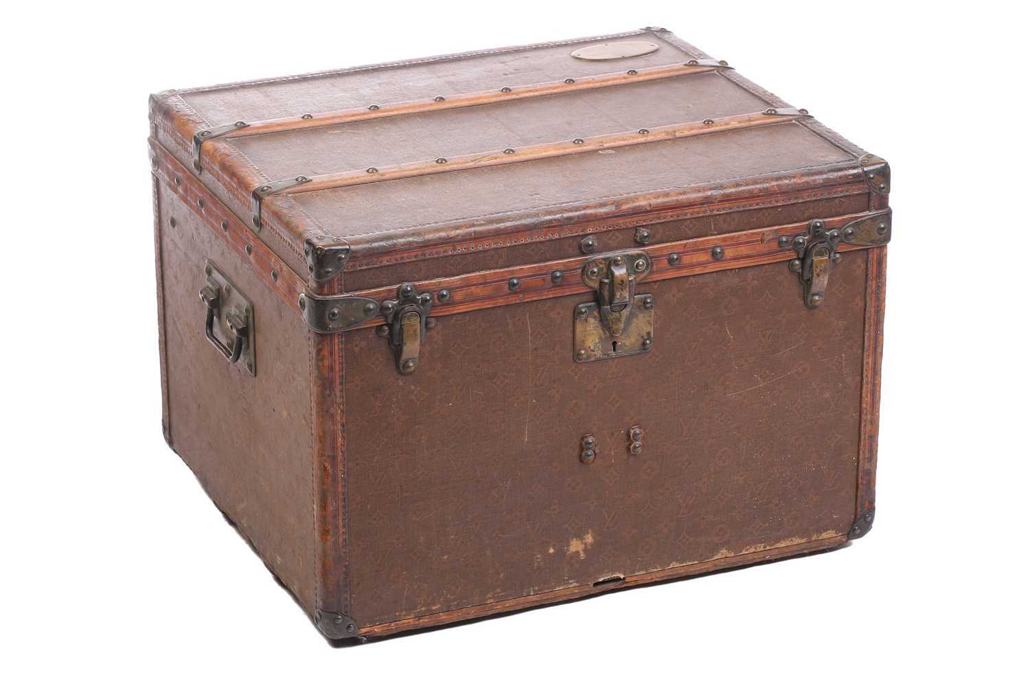 Sold at Auction: Louis Vuitton steamer trunk
