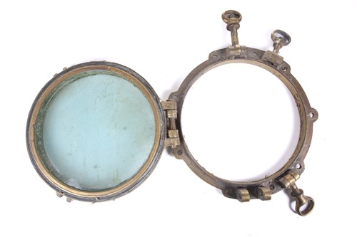 Lot 324 - A vintage "Utley Patent" cast phosphor Bronze...