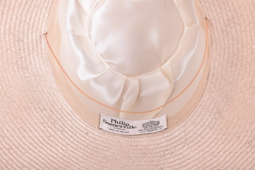 Lot 101 - Catherine Walker - a two-piece linen suit and...