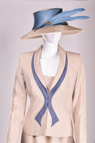 Lot 101 - Catherine Walker - a two-piece linen suit and...