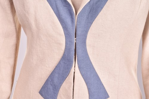 Lot 101 - Catherine Walker - a two-piece linen suit and...