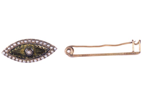 Lot 62 - A cultured pearl stick pin, a Victorian seed...