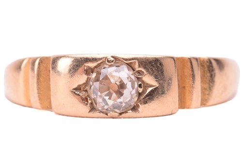 Lot 192 - A diamond single stone ring set with an old...