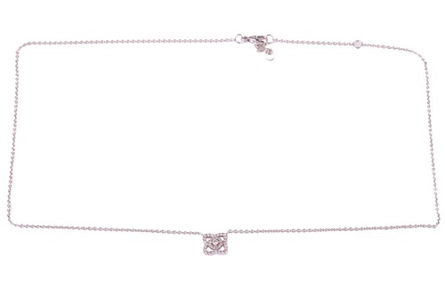 Lot 116 - A De Beers Enchanted Lotus diamond set...