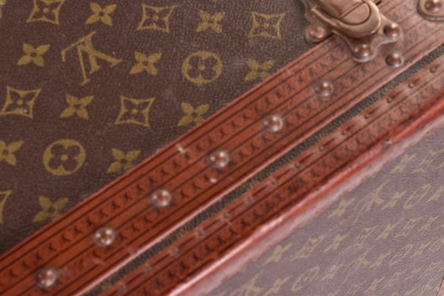 At Auction: Louis Vuitton - Alzer monogram suitcase, numbered