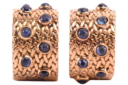 Lot 106 - A pair of sapphire clip earrings signed...