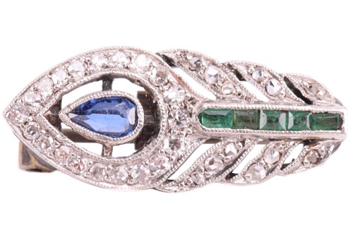 Lot 205 - A small Art Nouveau peacock feather brooch,...