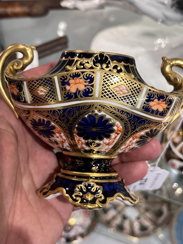 Lot 274 - A Royal Crown Derby "Old Imari"two matching...