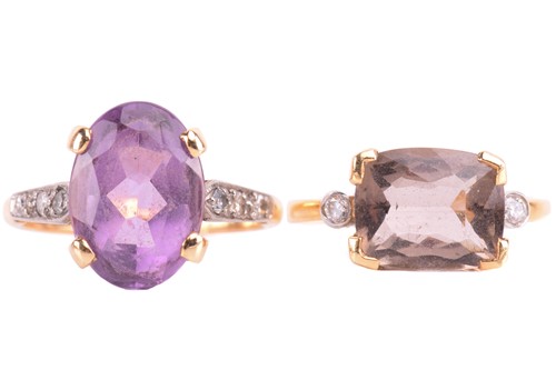 Lot 288 - An amethyst ring with diamond set shoulders,...