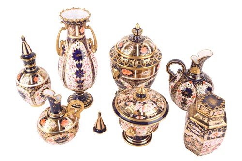 Lot 284 - A collection of Royal Crown Derby "Old Imari"...