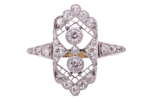 Lot 58 - A Belle Epoque diamond dress ring, circa 1910,...