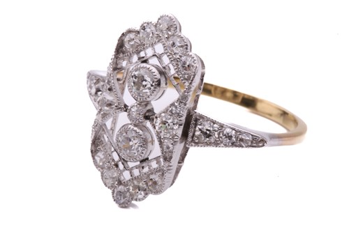 Lot 58 - A Belle Epoque diamond dress ring, circa 1910,...