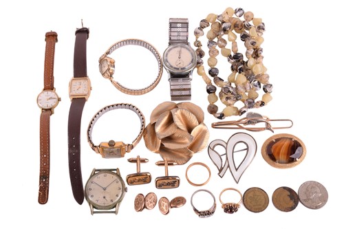 Lot 162 - A collection of jewellery and watches,...