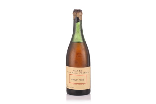 Lot 376 - A bottle of Caves de la Maison Prunier Anjou 1928