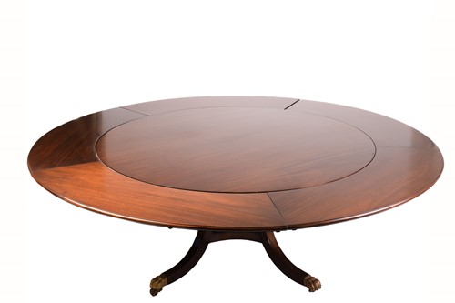 Lot 144 - A Regency-style mahogany extending circular...