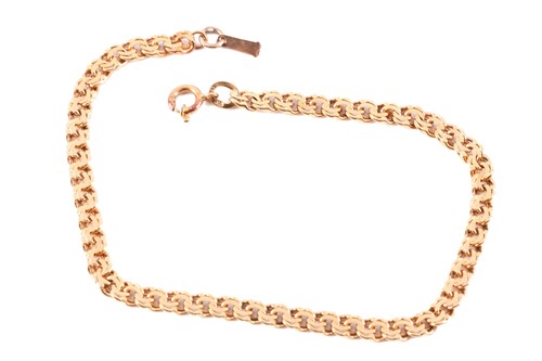Lot 7 - A Garibaldi link bracelet, fastens with a...