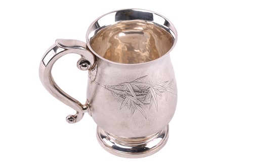 Lot 350 - A Chinese silver tankard, 20th century,...