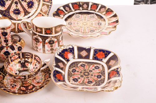 Lot 229 - A collection of Royal Crown Derby Imari ware,...